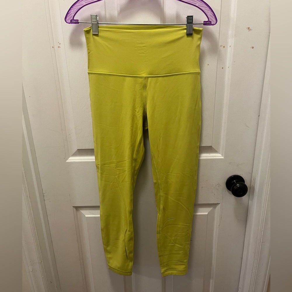 🍋 LIKE NEW Lululemon Align High-Rise Pant 25" - Yellow Serpentine - Sz 8